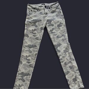 Hudson Jeans Gray Camouflage Skinny Jeans